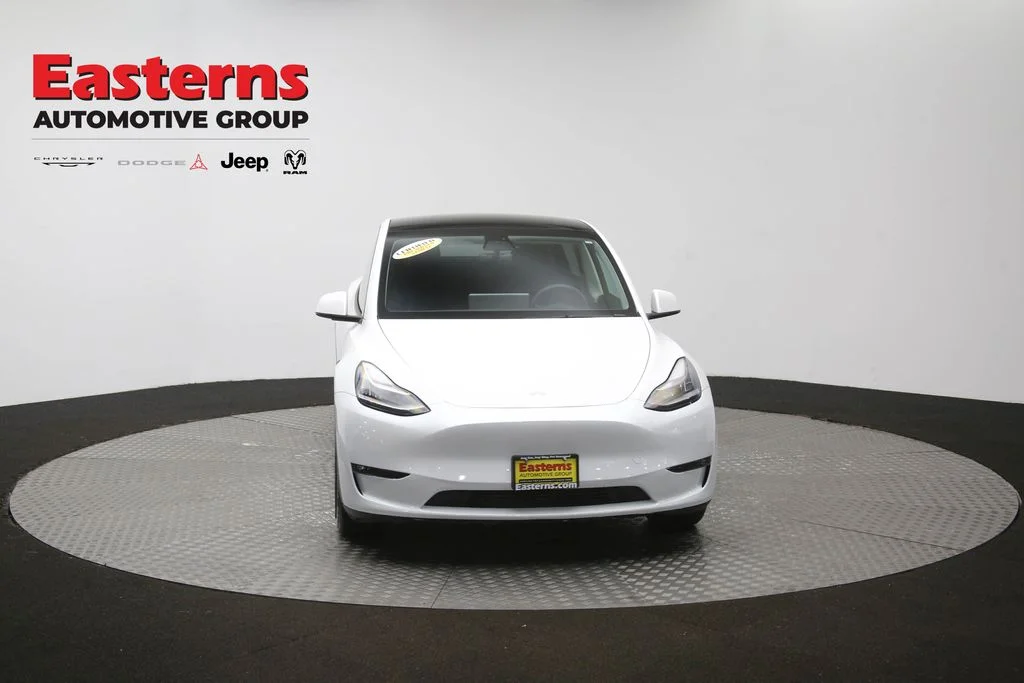 Used 2021 White Tesla Long Range image 45
