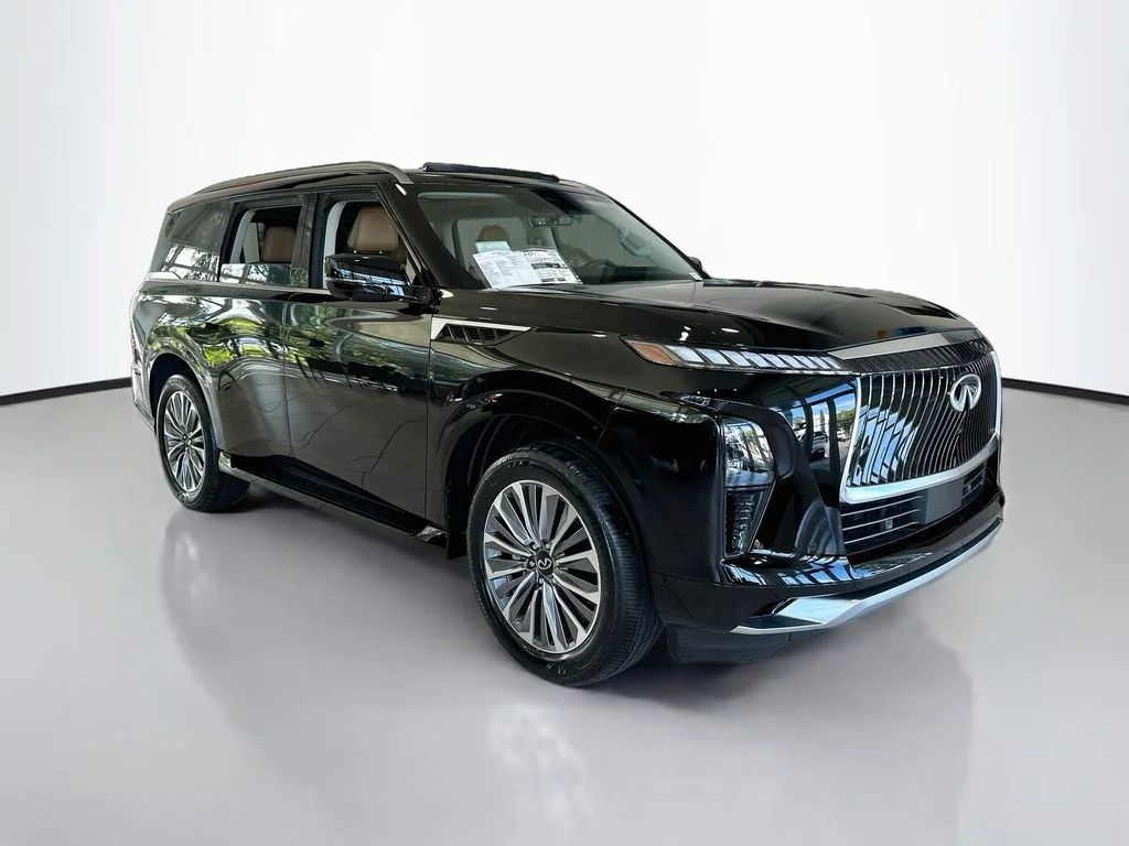 New 2027 BLACK OBSIDIAN INFINITI LUXE image 7
