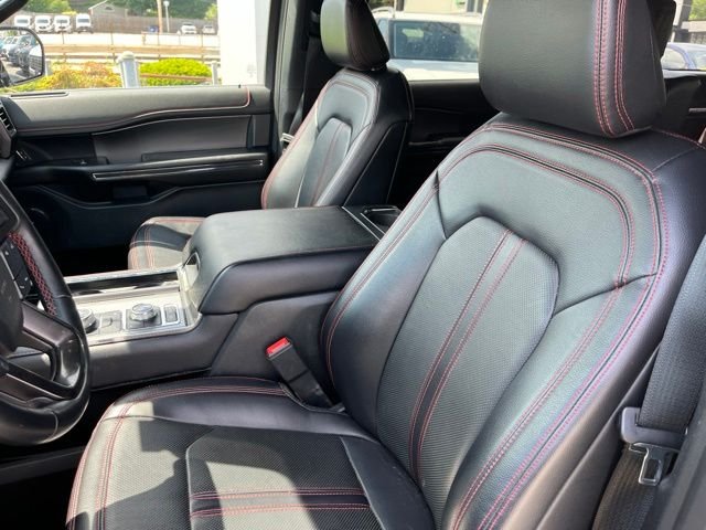Used 2021 Black Metallic Ford Limited image 9