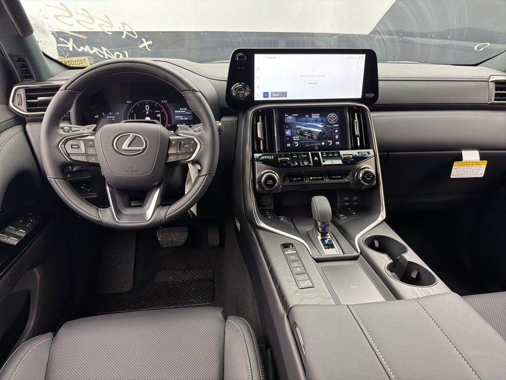 2026 Lexus LX 700h Luxury - Photo 6