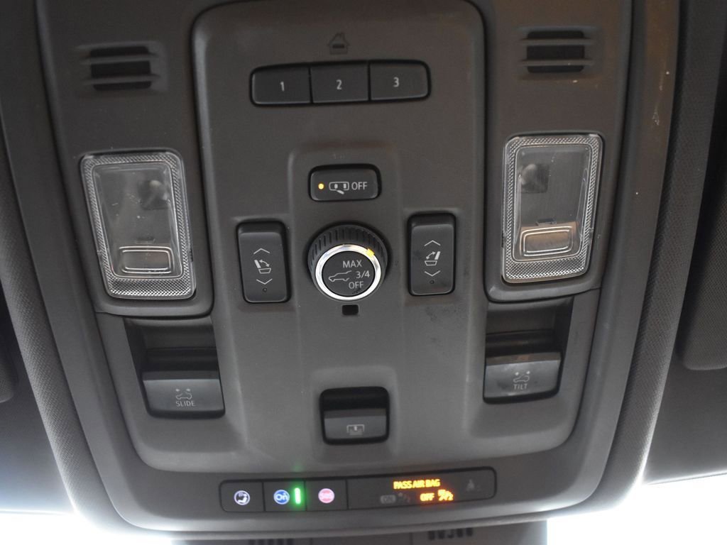 2022 CADILLAC ESCALADE - Image 25