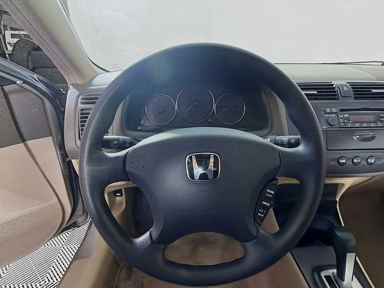 Used 2003  Honda EX image 9
