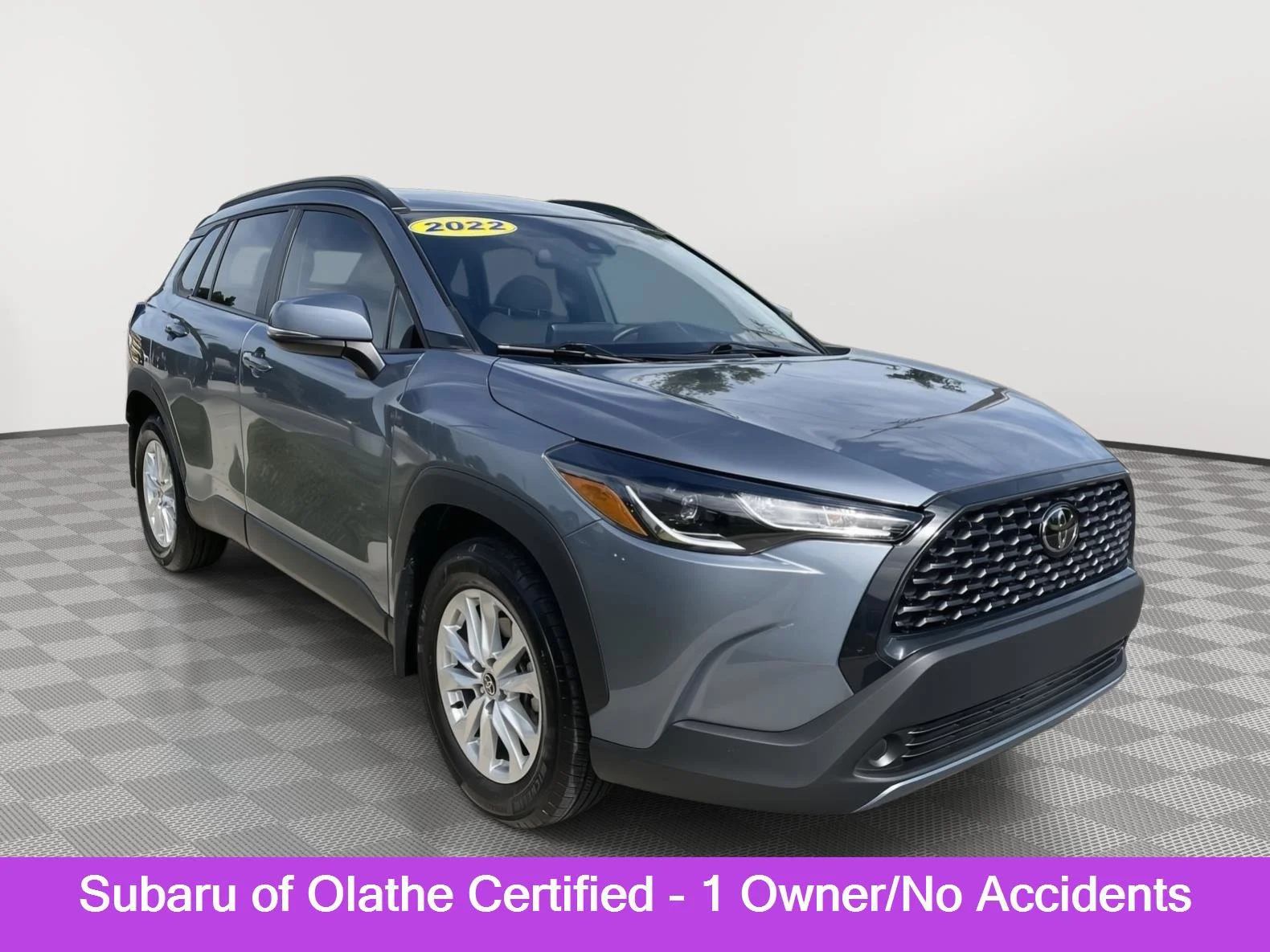 Used 2022 Celestite Toyota LE image 1
