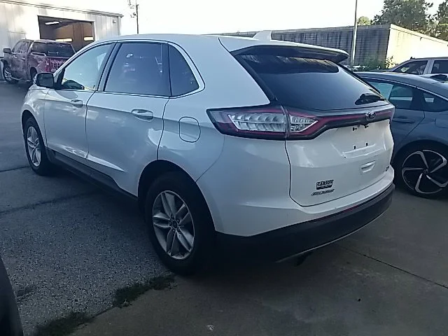 Used 2018 White Ford SEL image 21