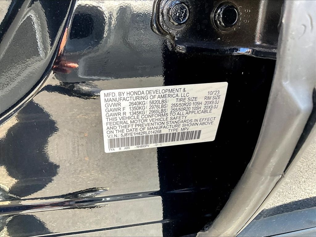 Used 2024 Black Acura Technology image 21