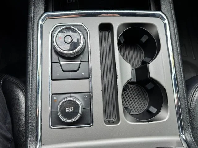 Used 2021 Black Ford XLT image 28
