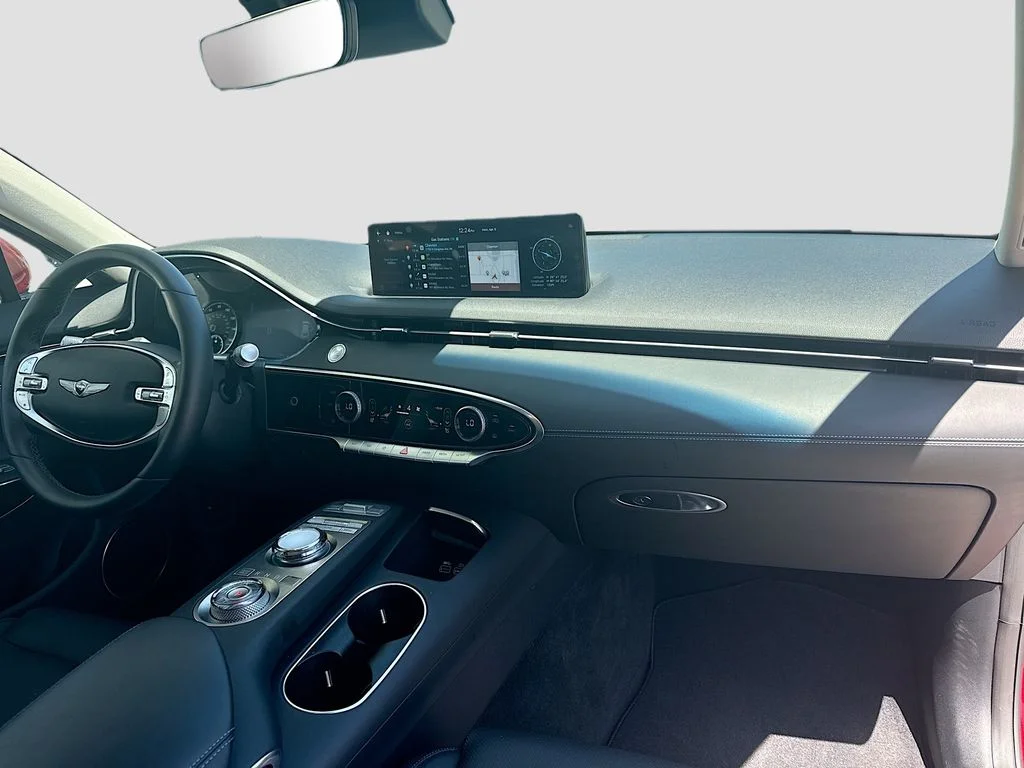 2025 GENESIS GV70 Standard - Photo 30