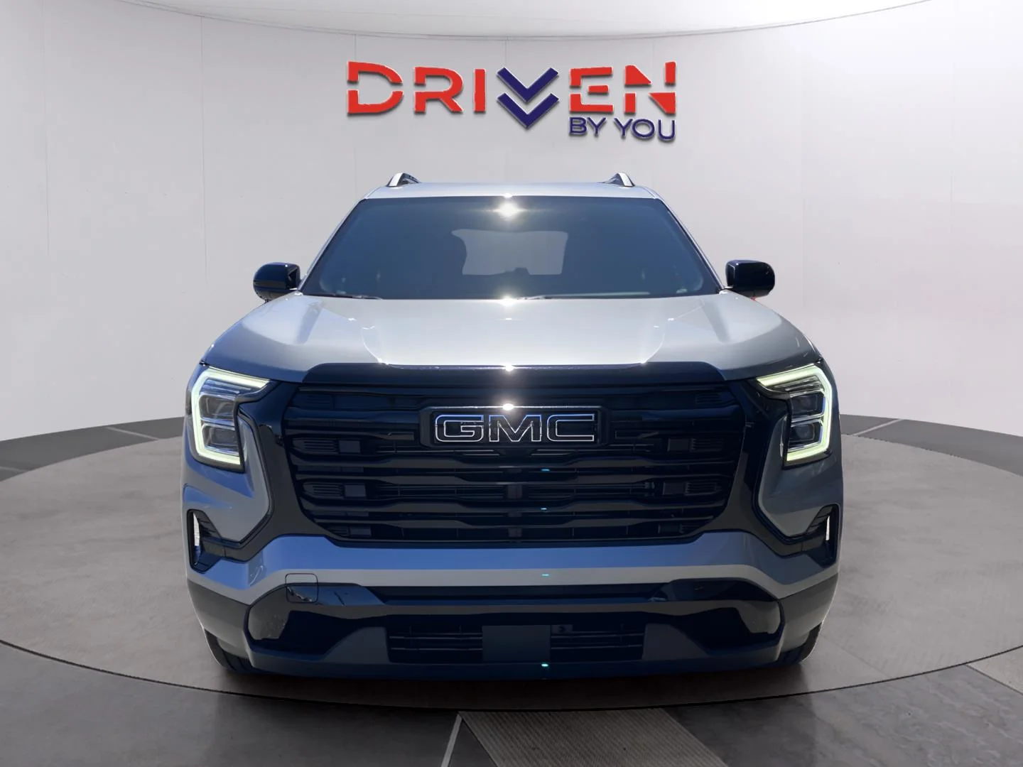 New 2026 Sterling Metallic GMC Elevation image 9