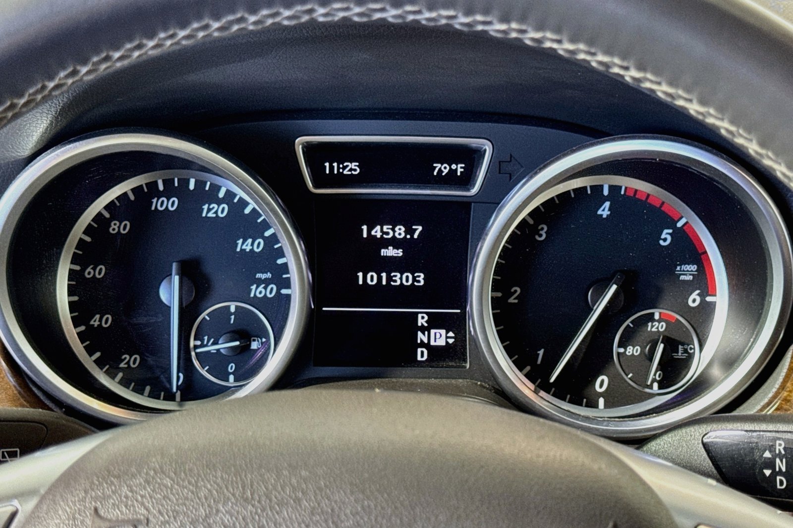 Used 2012 Steel Grey Metallic Mercedes-Benz ML 350 BlueTEC® image 12