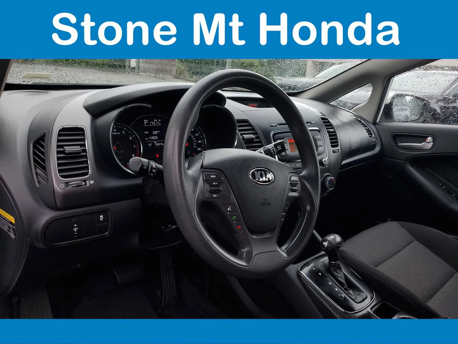 Used 2017 Clear White Kia LX image 15
