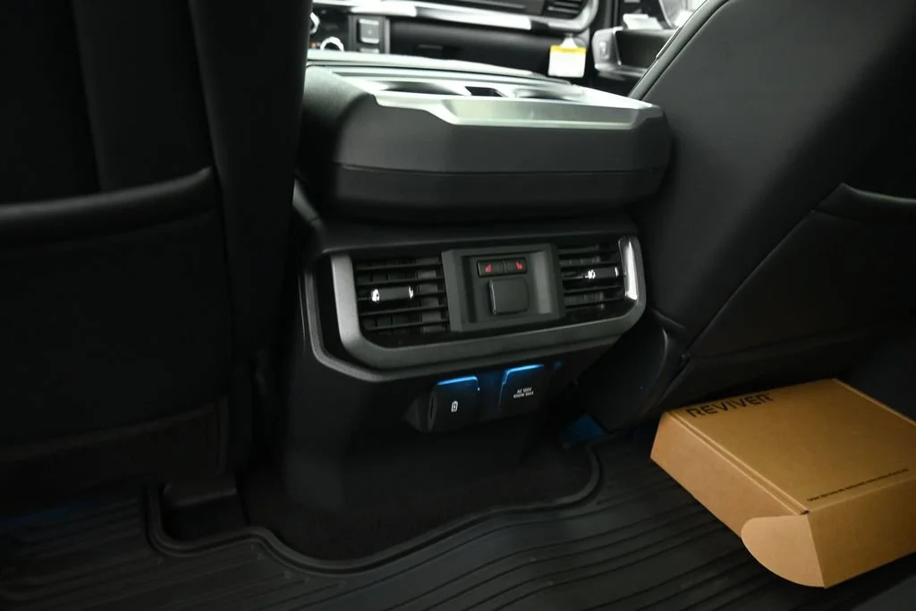 New 2026 Oxford White Ford Raptor image 22