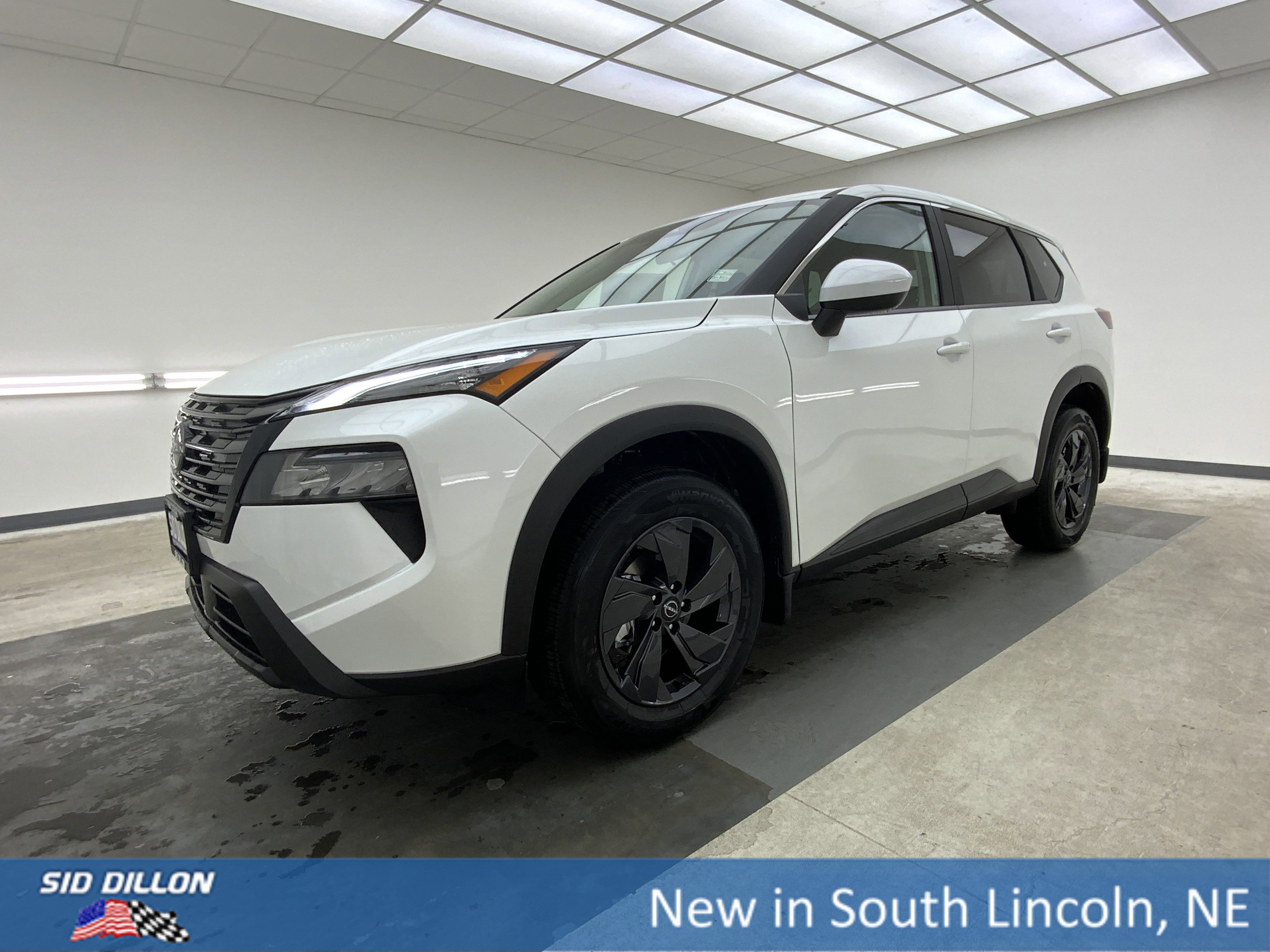 2026 Nissan Rogue SV AWD's photo