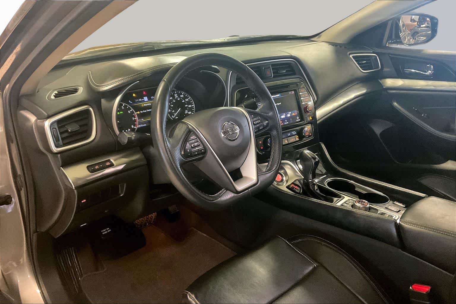 Used 2021 Gun Metallic Nissan SV image 15