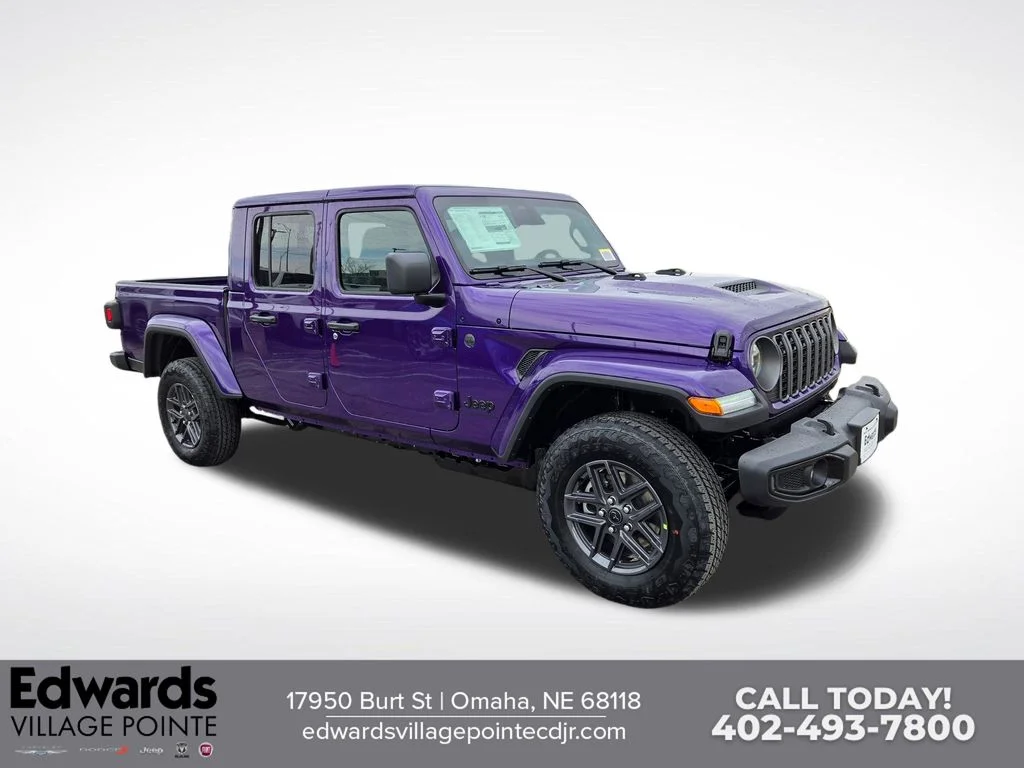 2026 Jeep Gladiator Sport S Auto's photo