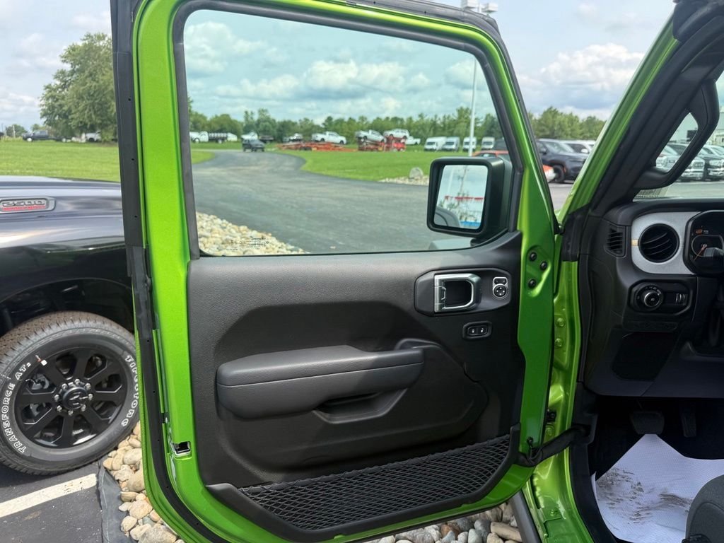 2026 Jeep Wrangler 2-Door Willys - Photo 12