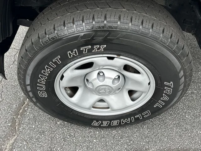 Used 2022 Gray Toyota SR image 24