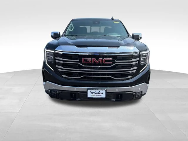 New 2026 Onyx Black GMC SLT image 10