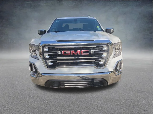 Used 2020 White GMC SLT image 3