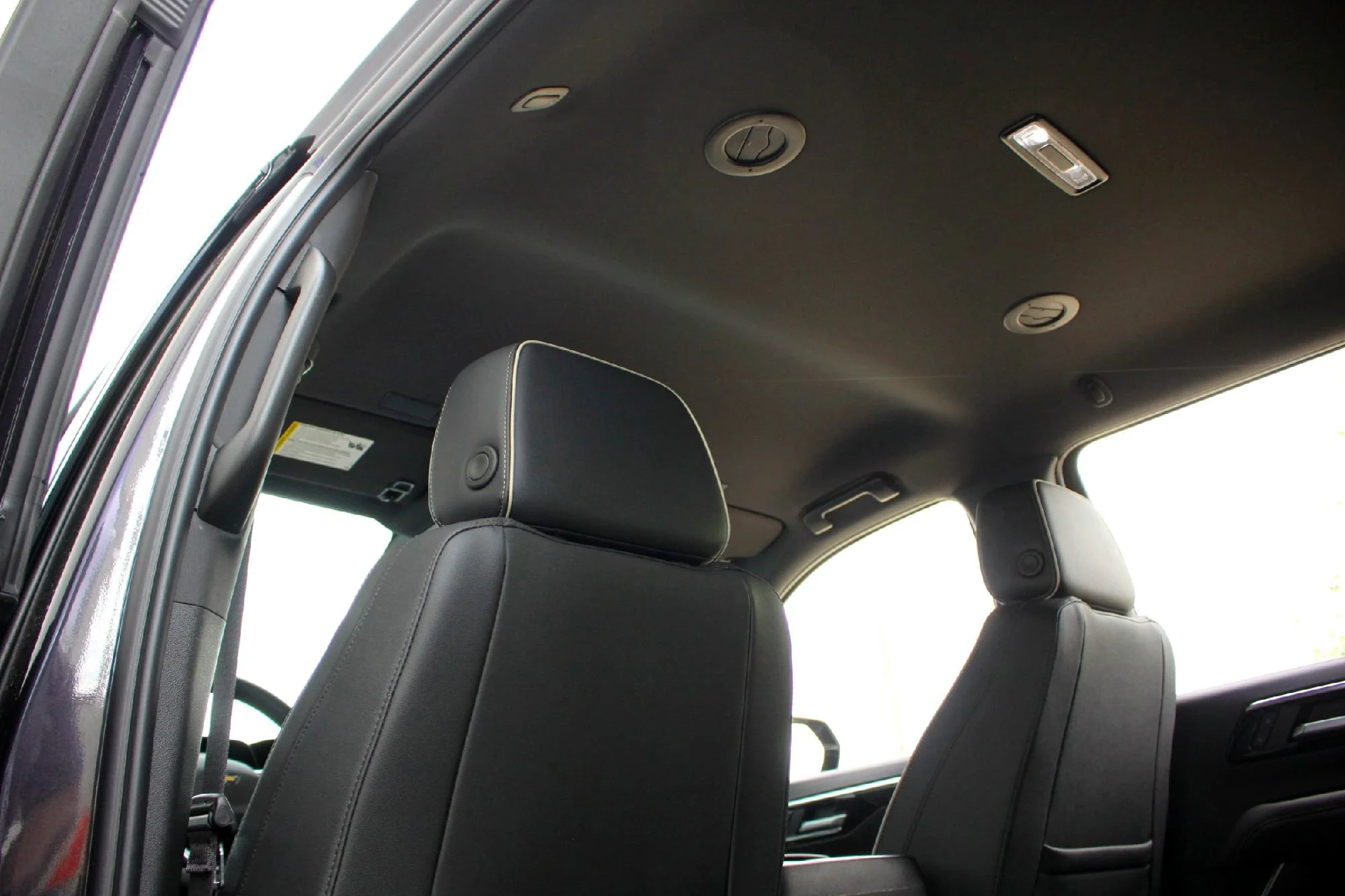 2026 Chevrolet Suburban Premier - Photo 16