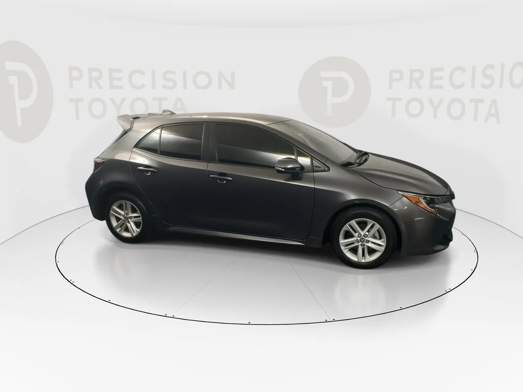 Used 2021 Magnetic Gray Metallic Toyota SE image 24