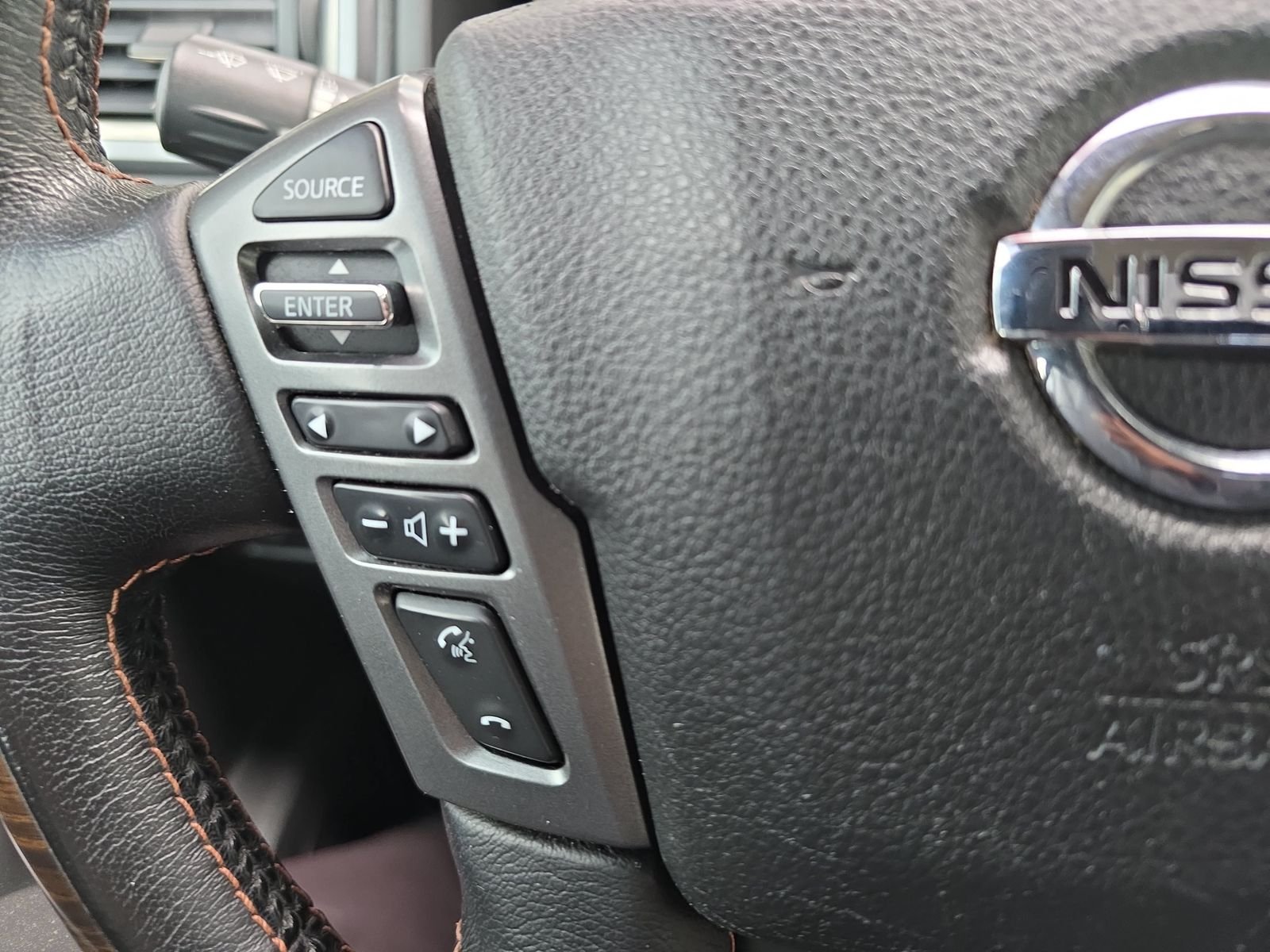 Used 2018 Black Nissan Platinum Reserve image 20
