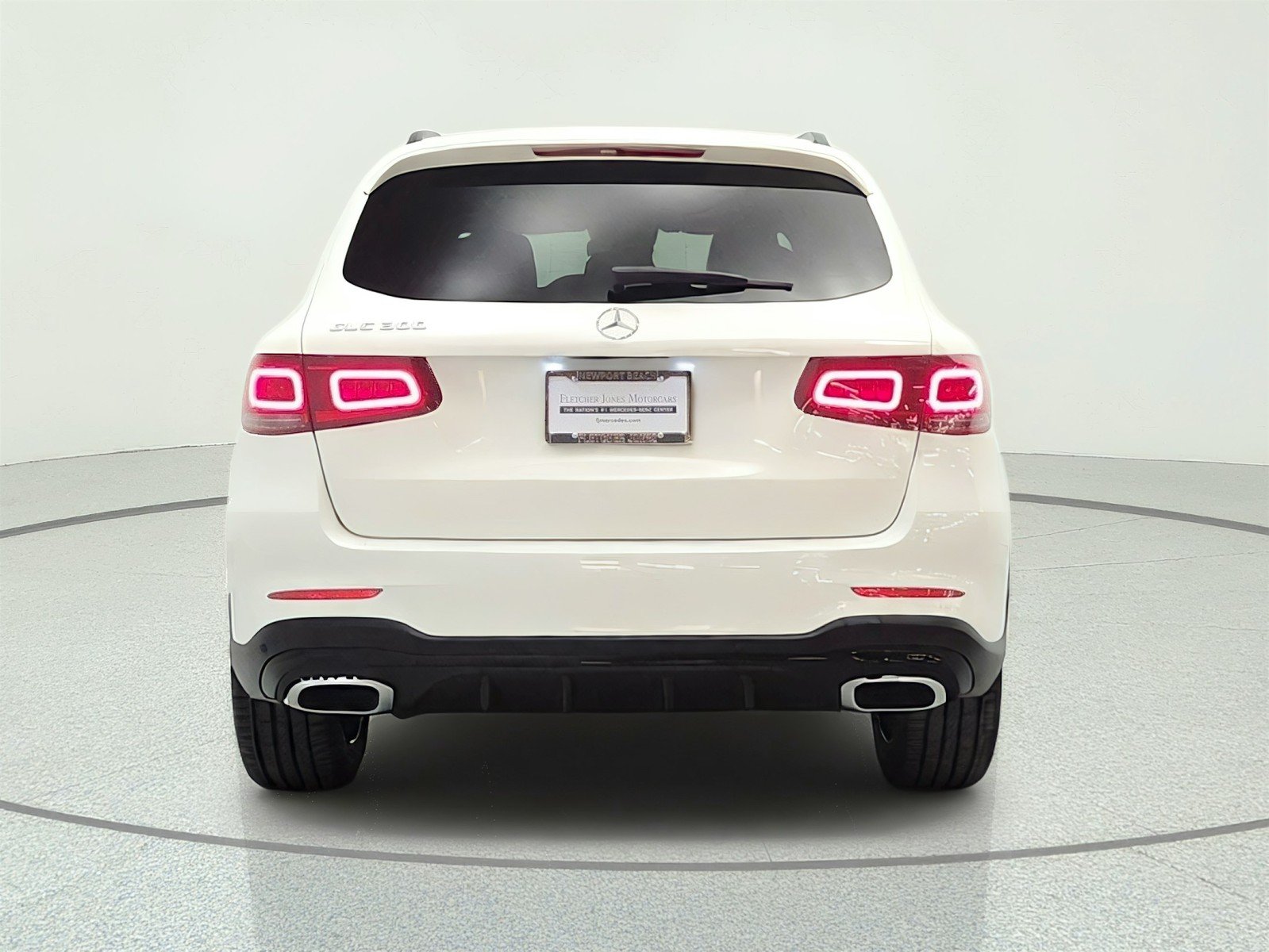 Used 2022 Polar White Mercedes-Benz GLC 300 SUV image 6