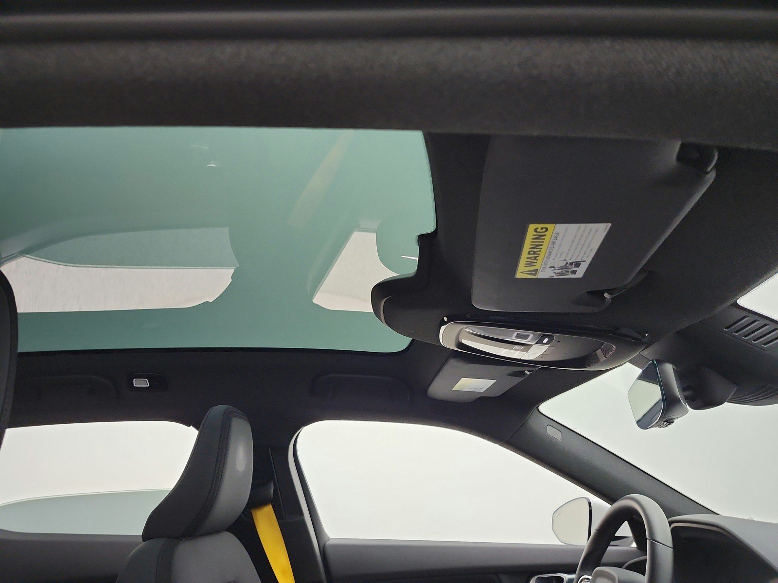Used 2023 Snow Metallic Polestar Performance Plus image 17