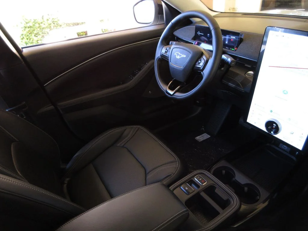 New 2026 Desert Sand Ford Premium image 20