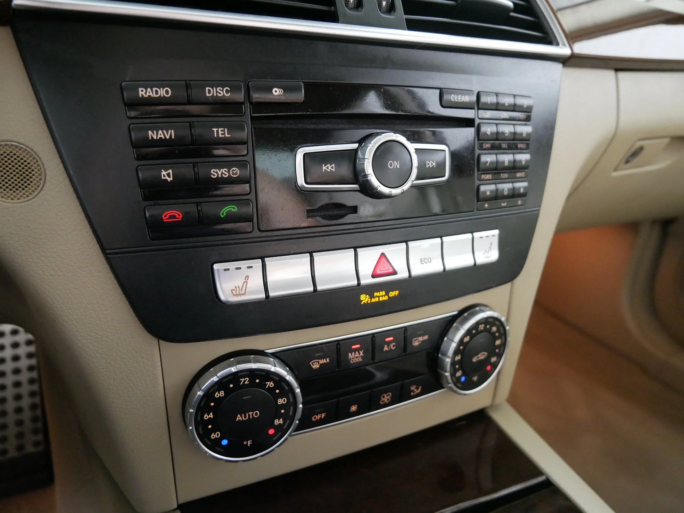 Used 2014 Diamond White Metallic Mercedes-Benz C 300 Sport image 23