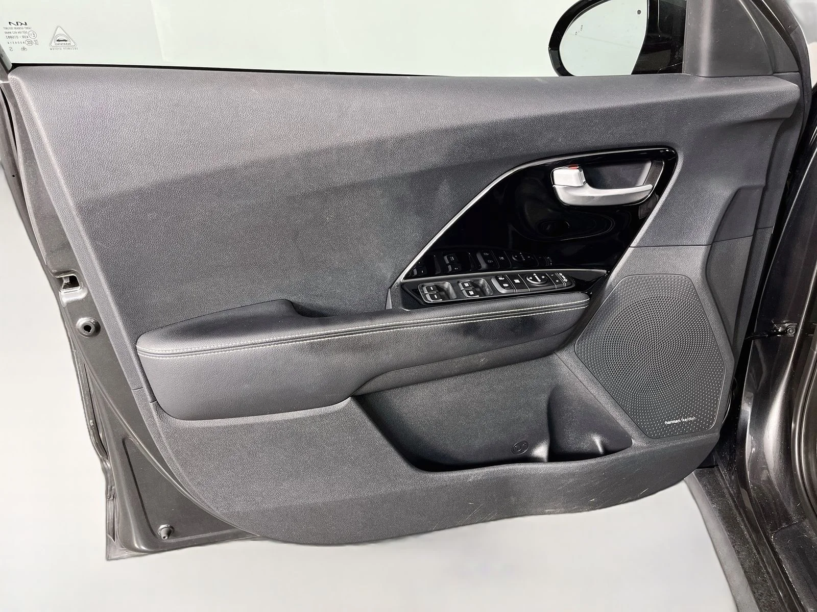 Used 2022 Gray Kia EX image 24