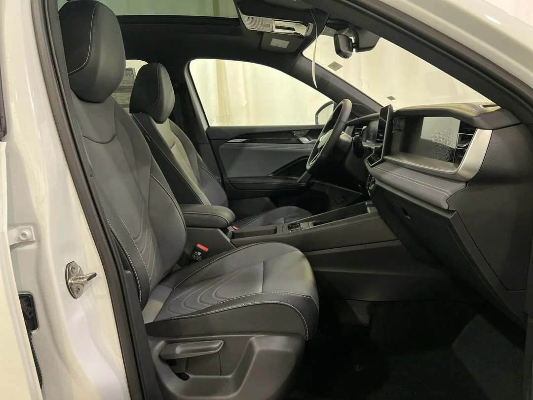 2026 Volkswagen Tiguan SE R-LINE BLACK - Photo 15