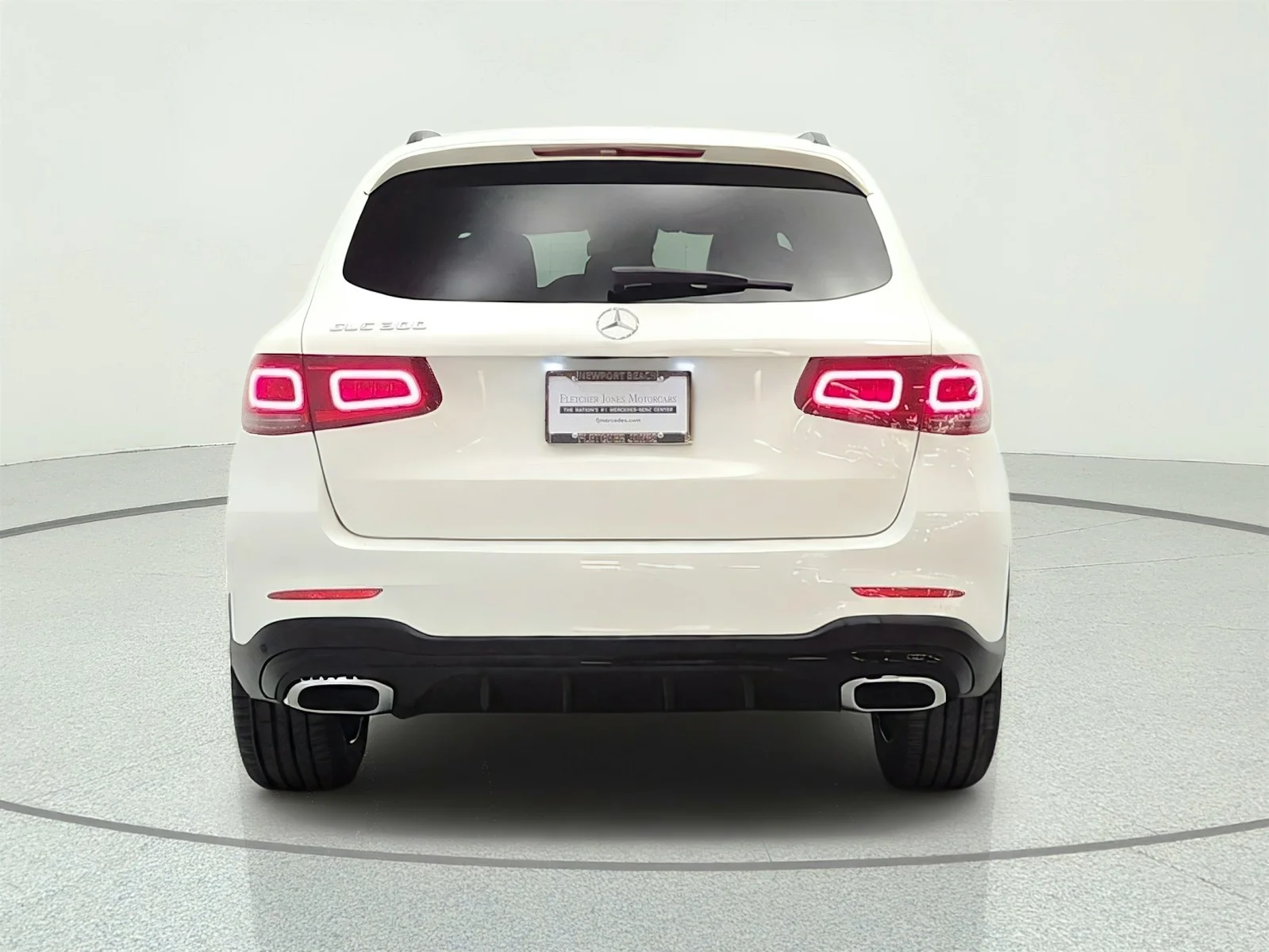 Used 2022 Polar White Mercedes-Benz GLC 300 SUV image 6