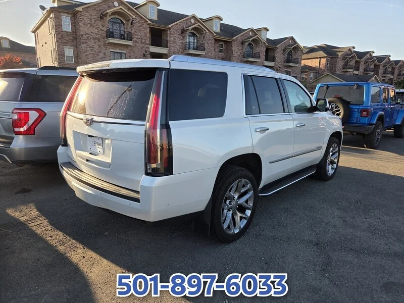 Used 2019 Crystal White CADILLAC PREMIUM LUXURY image 5