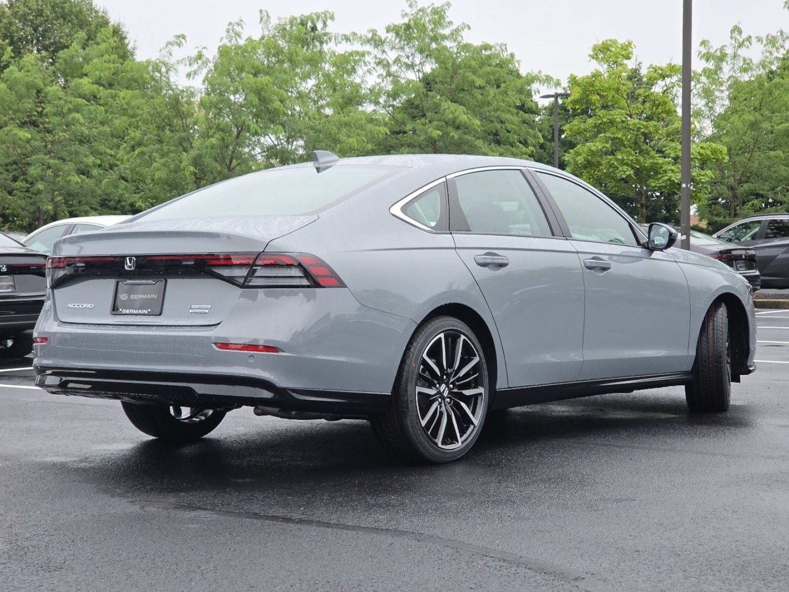 New 2026 Urban Gray Pearl Honda Touring image 23
