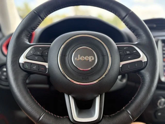 2023 Jeep Renegade Trailhawk - Photo 24