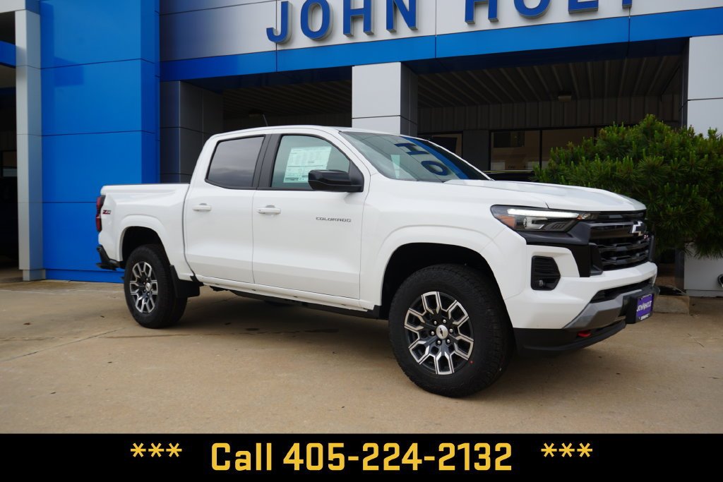 New 2026 Summit White Chevrolet Z71 image 2