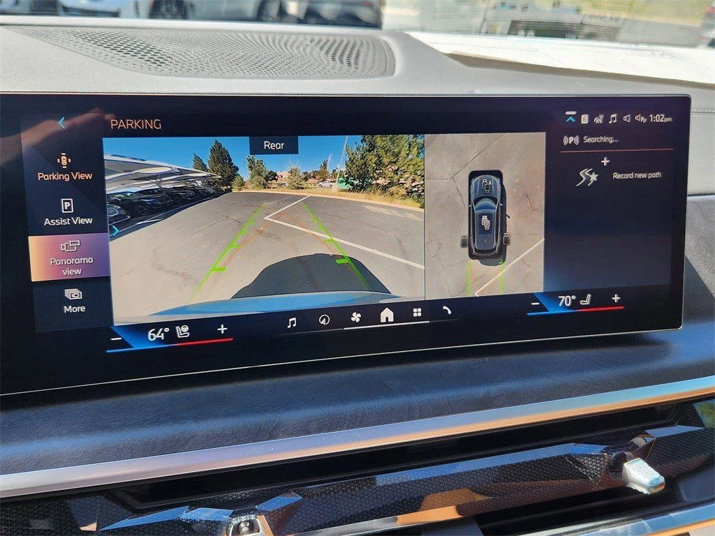 Used 2026 Skyscraper Grey Metallic BMW xDrive40i image 14