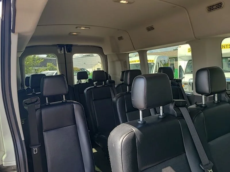 Used 2024 White Ford XL image 6