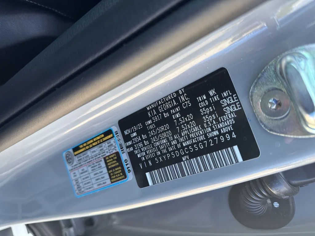 Used 2025 Gray Kia SX X-Line image 38