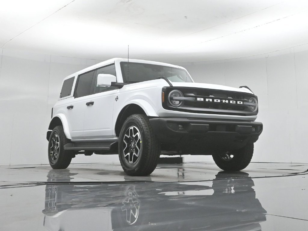New 2026 Oxford White Ford Outer Banks image 46