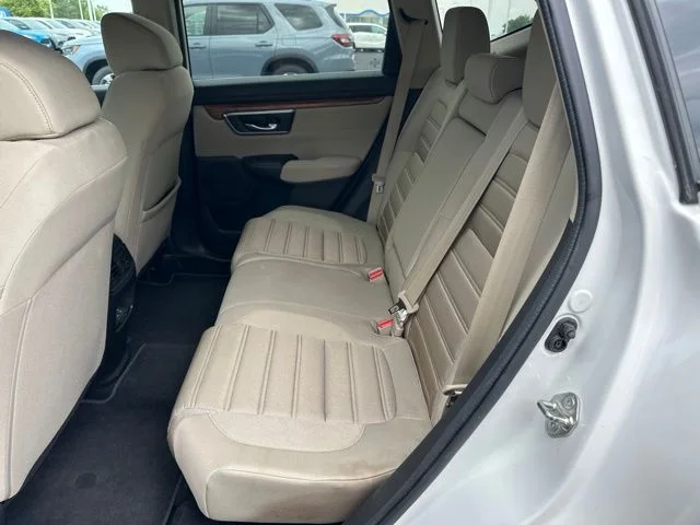 Used 2018 White Honda EX image 10