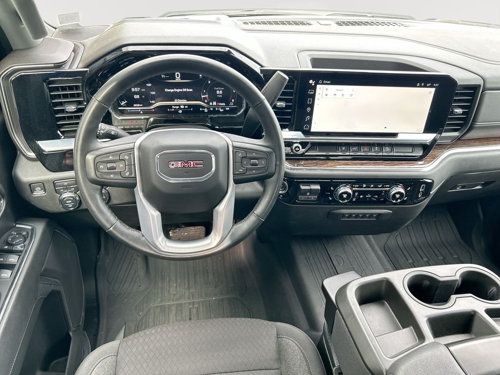 Used 2024 White GMC SLE image 22