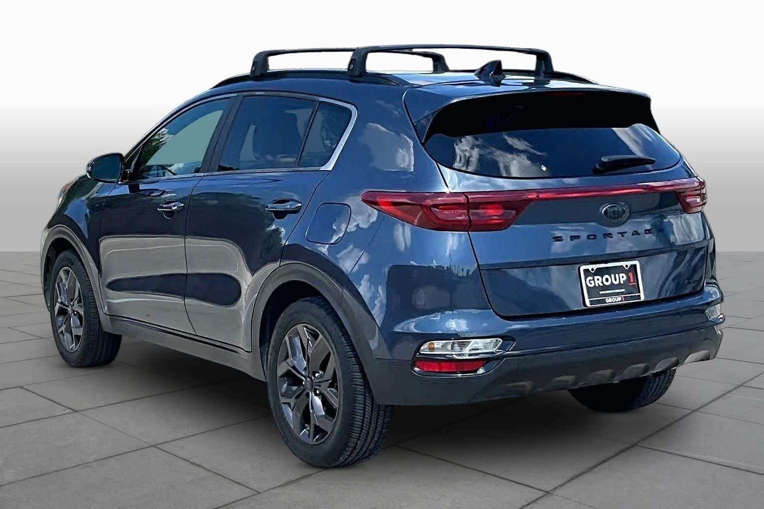 Certified Used 2022 Pacific Blue Kia Nightfall image 11