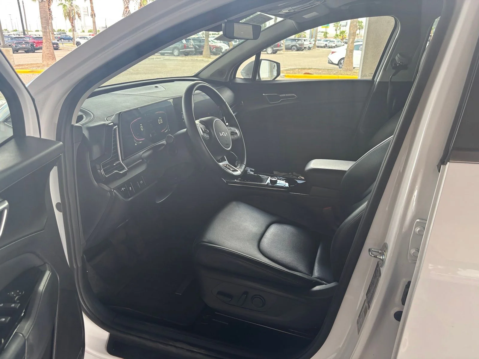 Used 2024 White Kia EX image 8