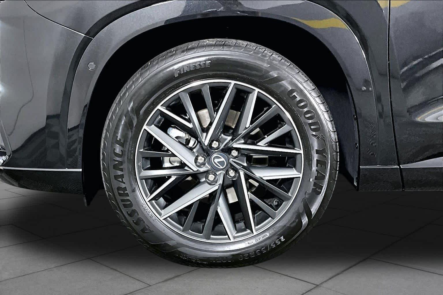 2026 Lexus TX Premium - Photo 10