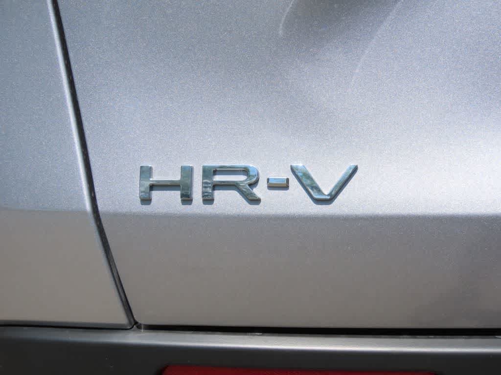 New 2027 Solar Silver Metallic Honda LX image 7