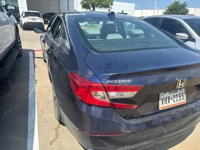 Used 2020 White Honda EX image 4