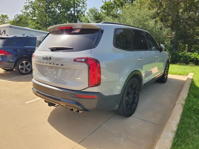 Used 2022 Gray Kia SX image 4