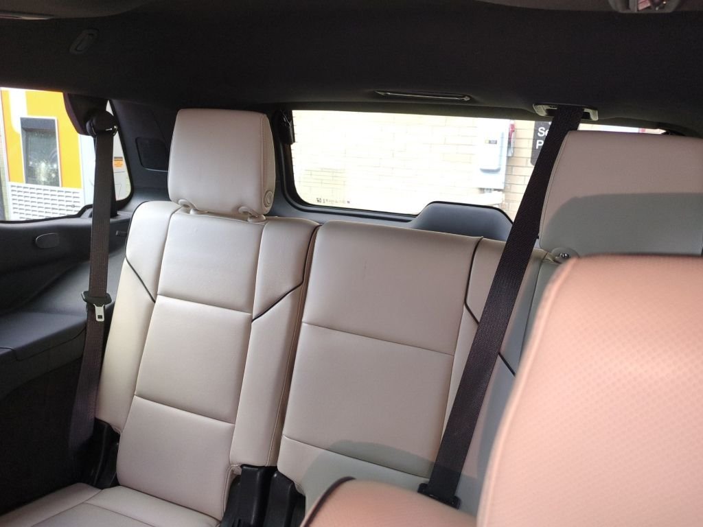 Used 2024 White Cadillac Sport image 9