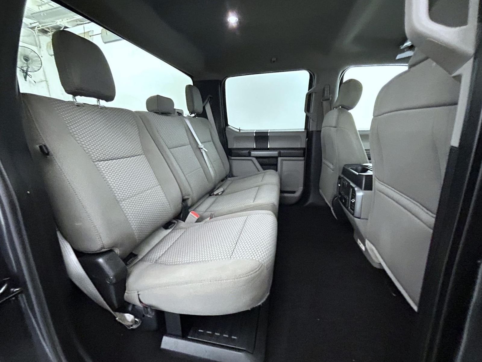 Used 2019 Gray Ford XLT image 18